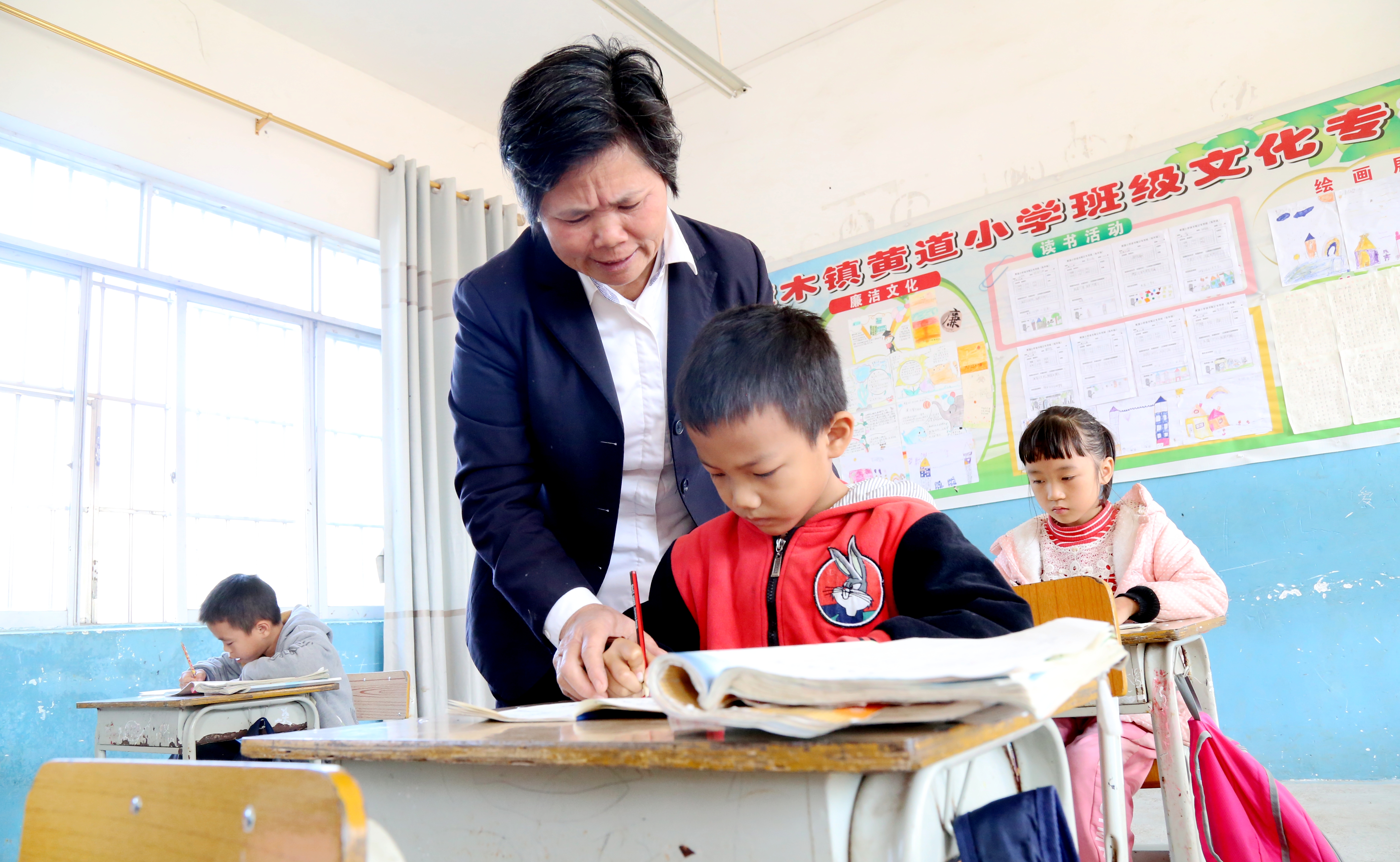 乡村“麻雀”学校，何去何从？